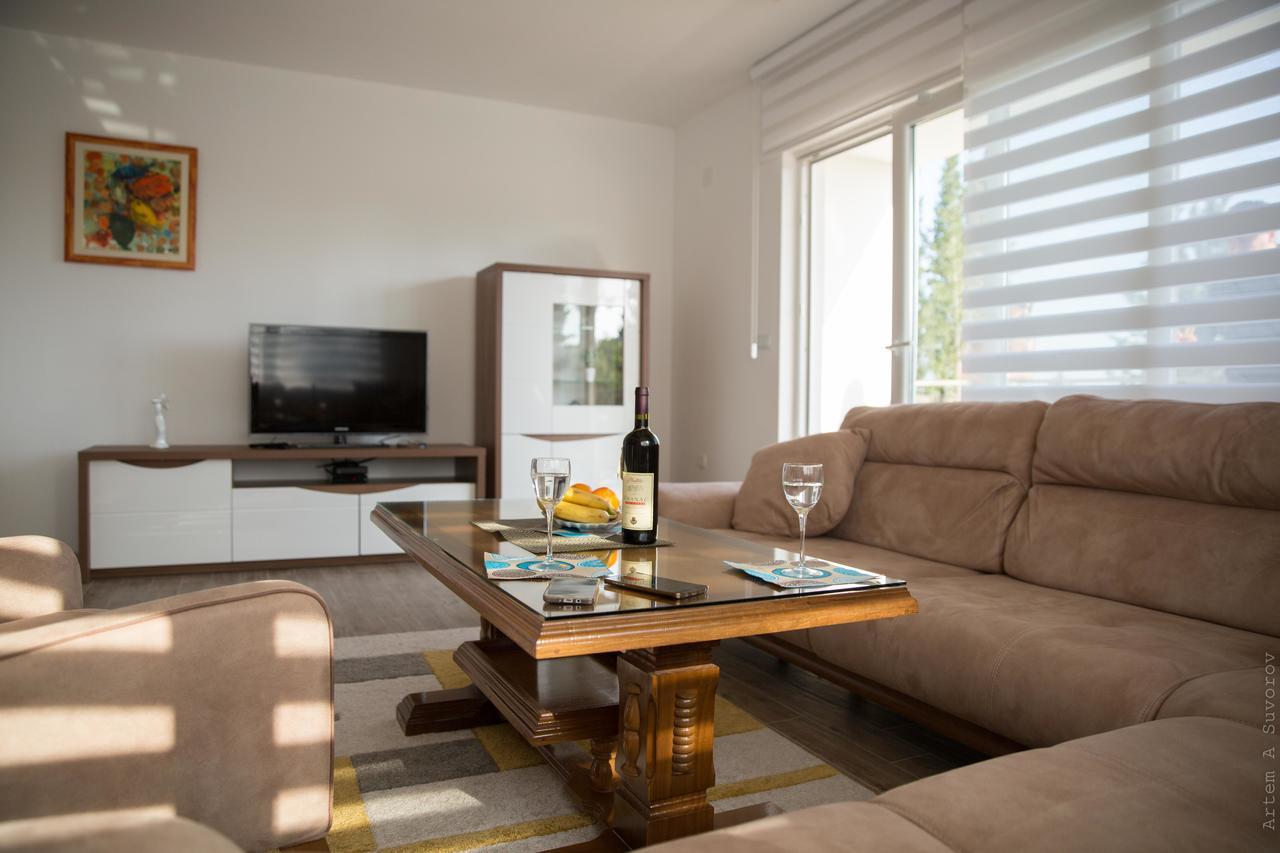 Apartments Sunny Hill Tivat Exterior foto