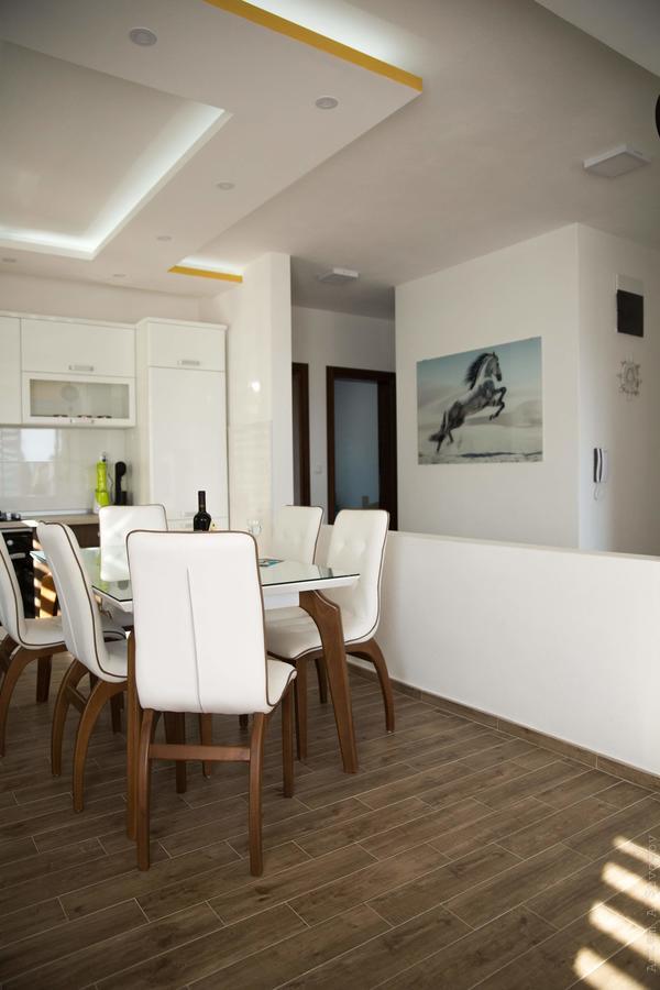 Apartments Sunny Hill Tivat Exterior foto
